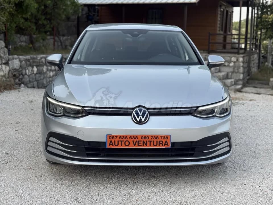 prodajem automobil, 2022, Cetinje – polovni automobil na prodaju