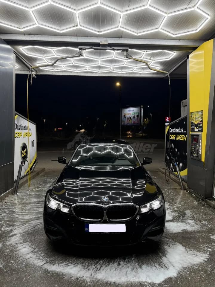 BMW 320d xDrive 2.0d M-Sport paket, 2020, Podgorica – polovni automobil na prodaju
