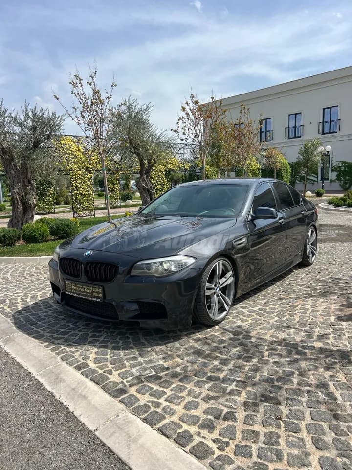BMW F10 520 M PAKET AUTOMATIK, 2011, Podgorica – polovni automobil na prodaju
