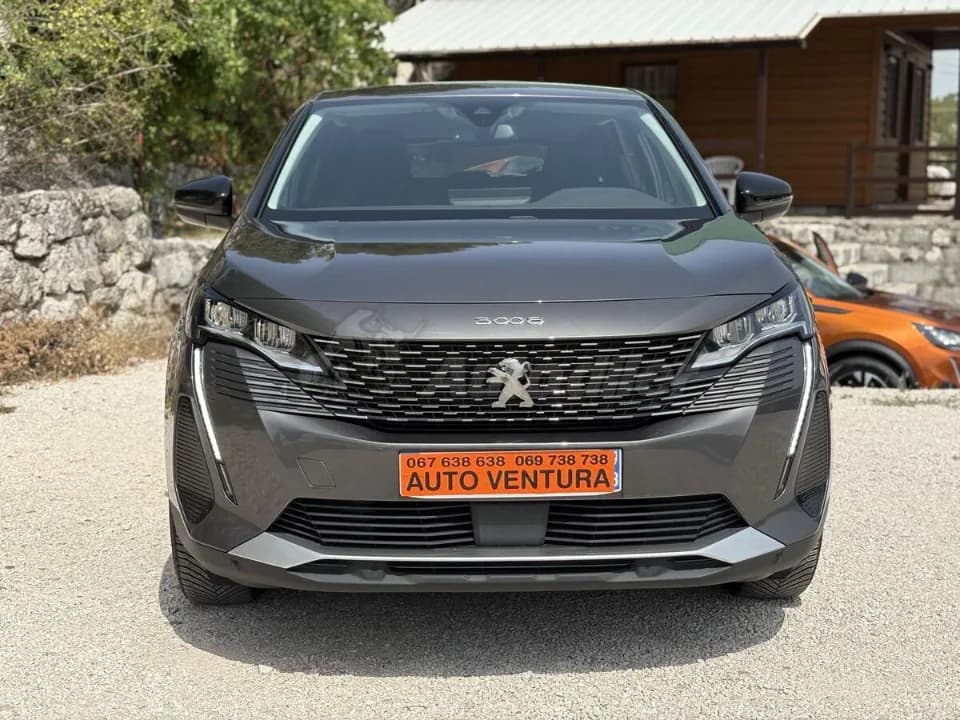 prodajem automobil, 2022, Cetinje – polovni automobil na prodaju